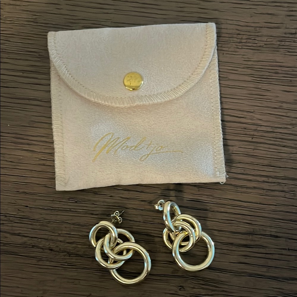 Gold Interlocking Hoop Earrings